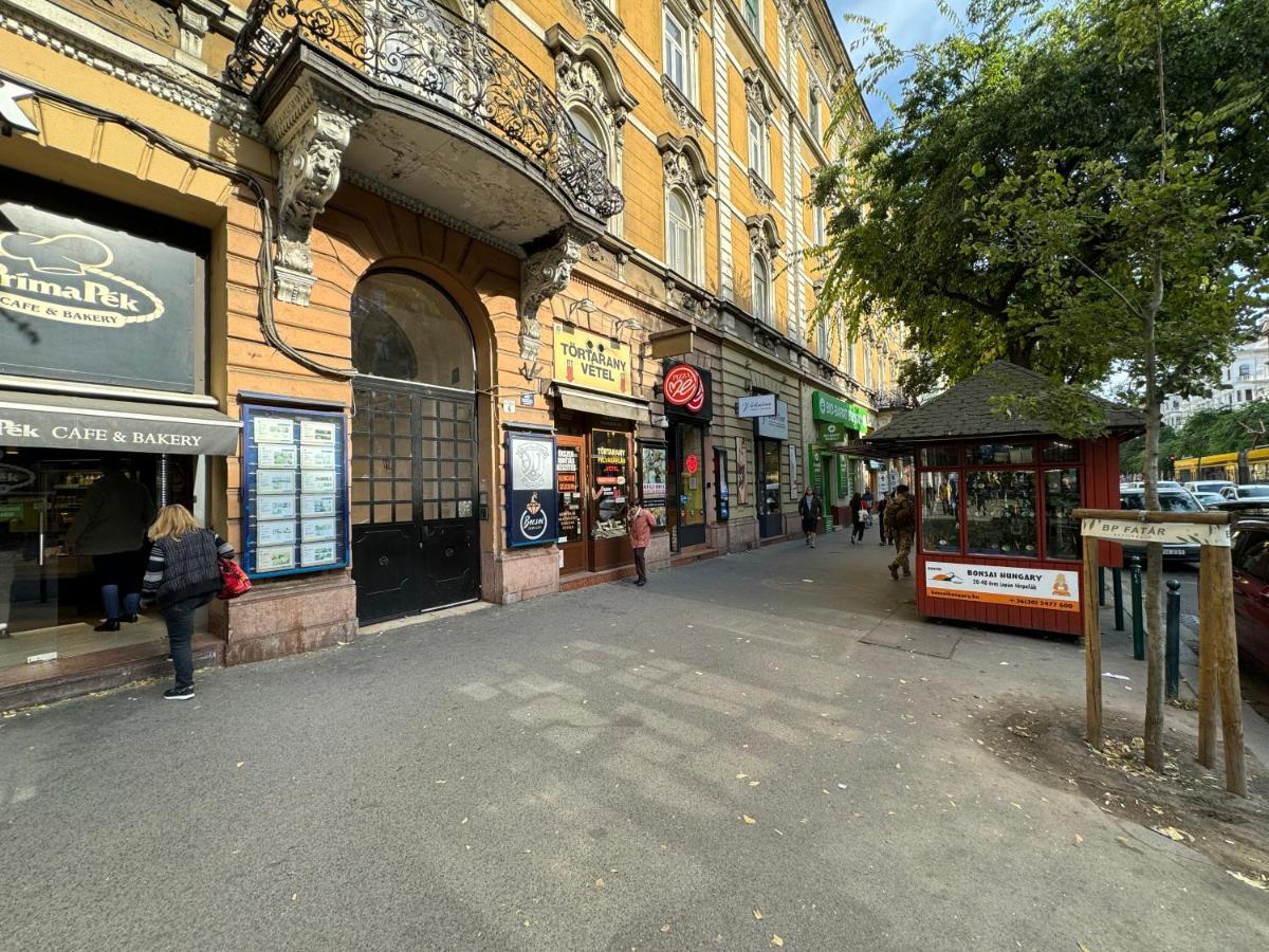 Exclusive Downtown Apartment In The Heart Of Budapest Exteriör bild
