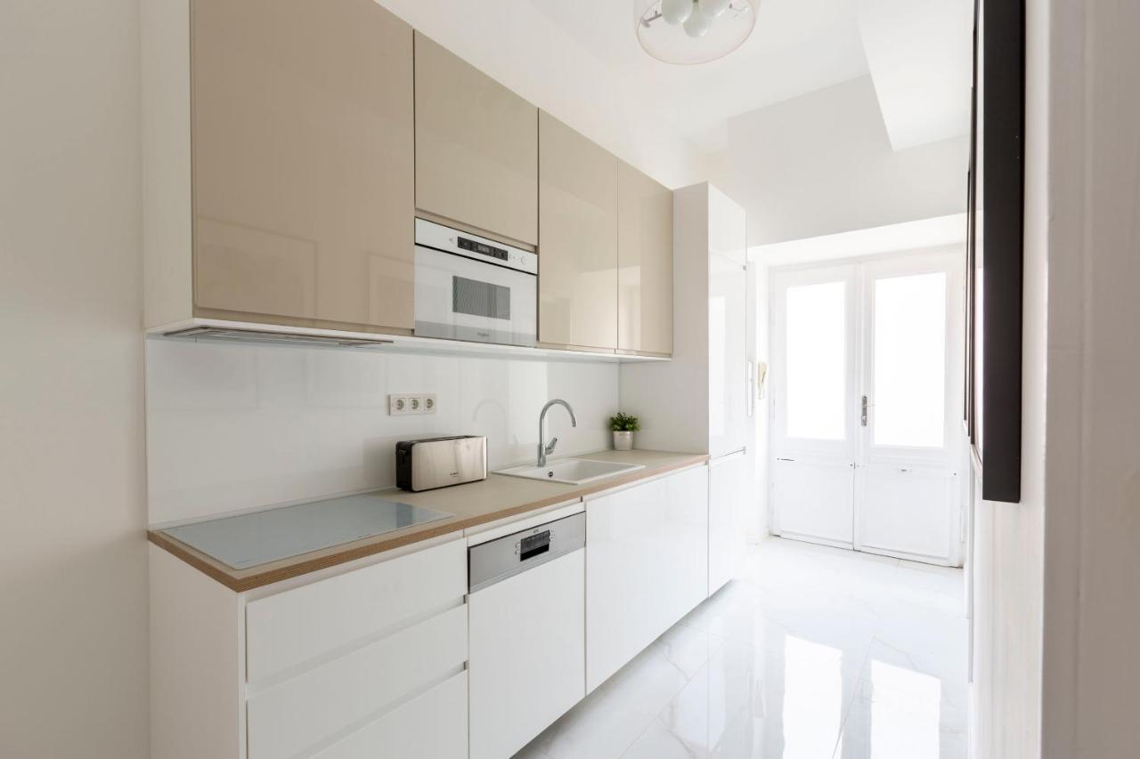 Exclusive Downtown Apartment In The Heart Of Budapest Exteriör bild